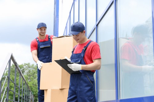 Choosing the right truck size for a Battersea house or flat move